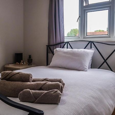 Cozy Double Room - Only Room London Eksteriør billede